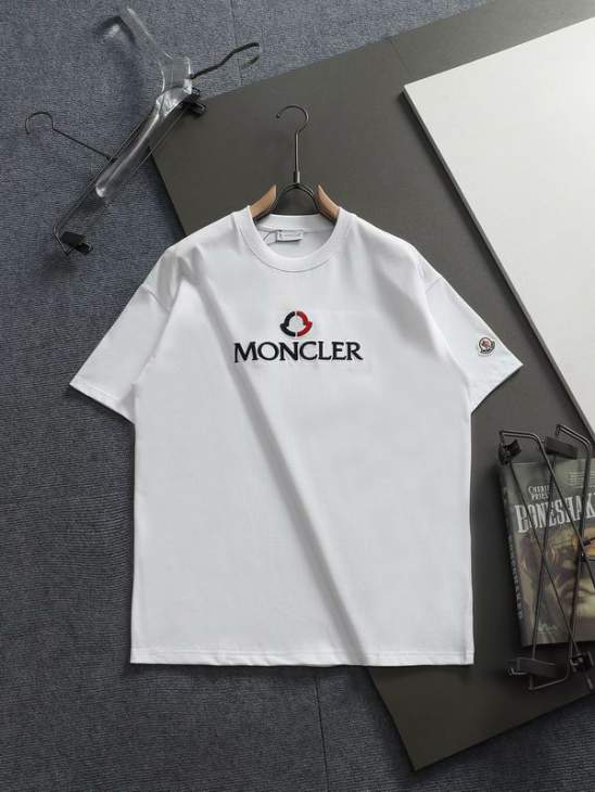 Picture of Moncler T Shirts Short _SKUMonclerXS-L24cx054980